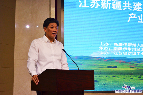 火狐电竞|要从源头上防止幼儿园“小学化”(图1) 火狐电竞官网